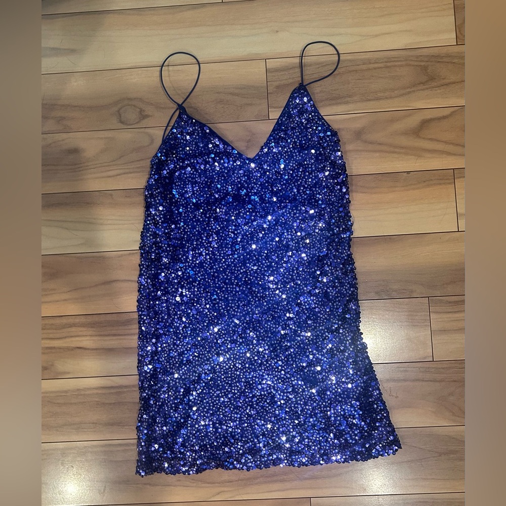 NWT Lulus royal blue backless sequin mini dress